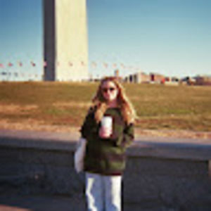 Meet your Posher, Mia